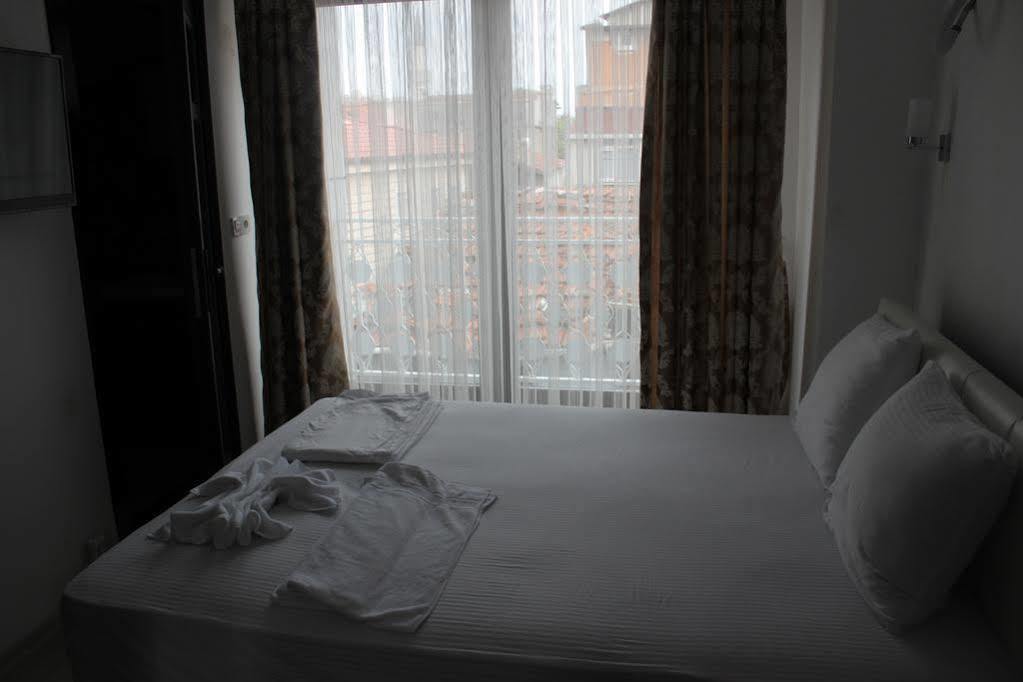 Sultanahmet Deluxe Hotel Истанбул Екстериор снимка